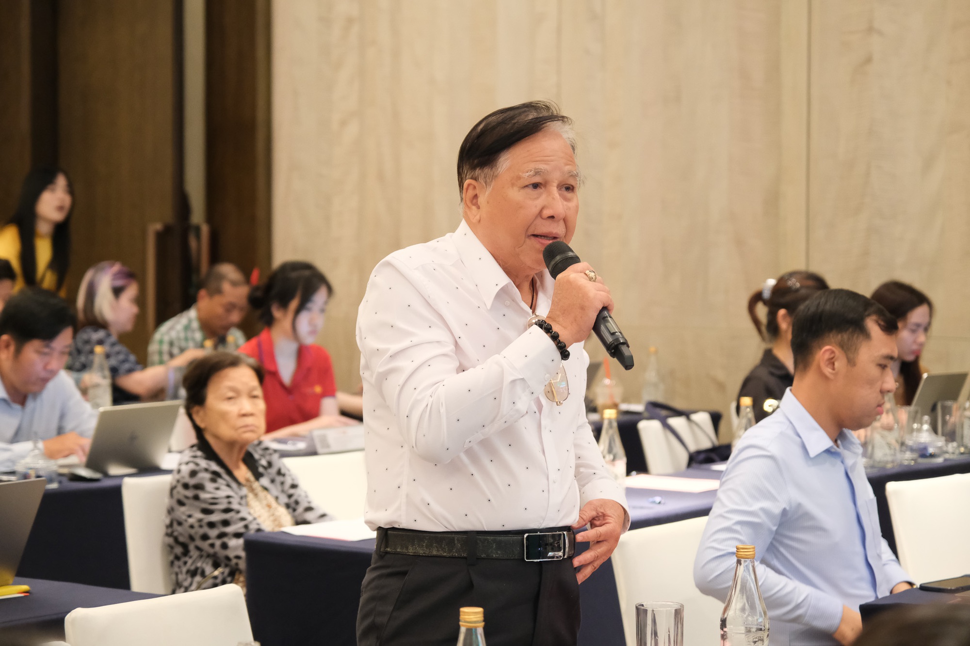 Chứng khoán Rồng Việt tổ chức ĐHCĐ 2025 và công bố KQKD Q1/2026- Ảnh 5.