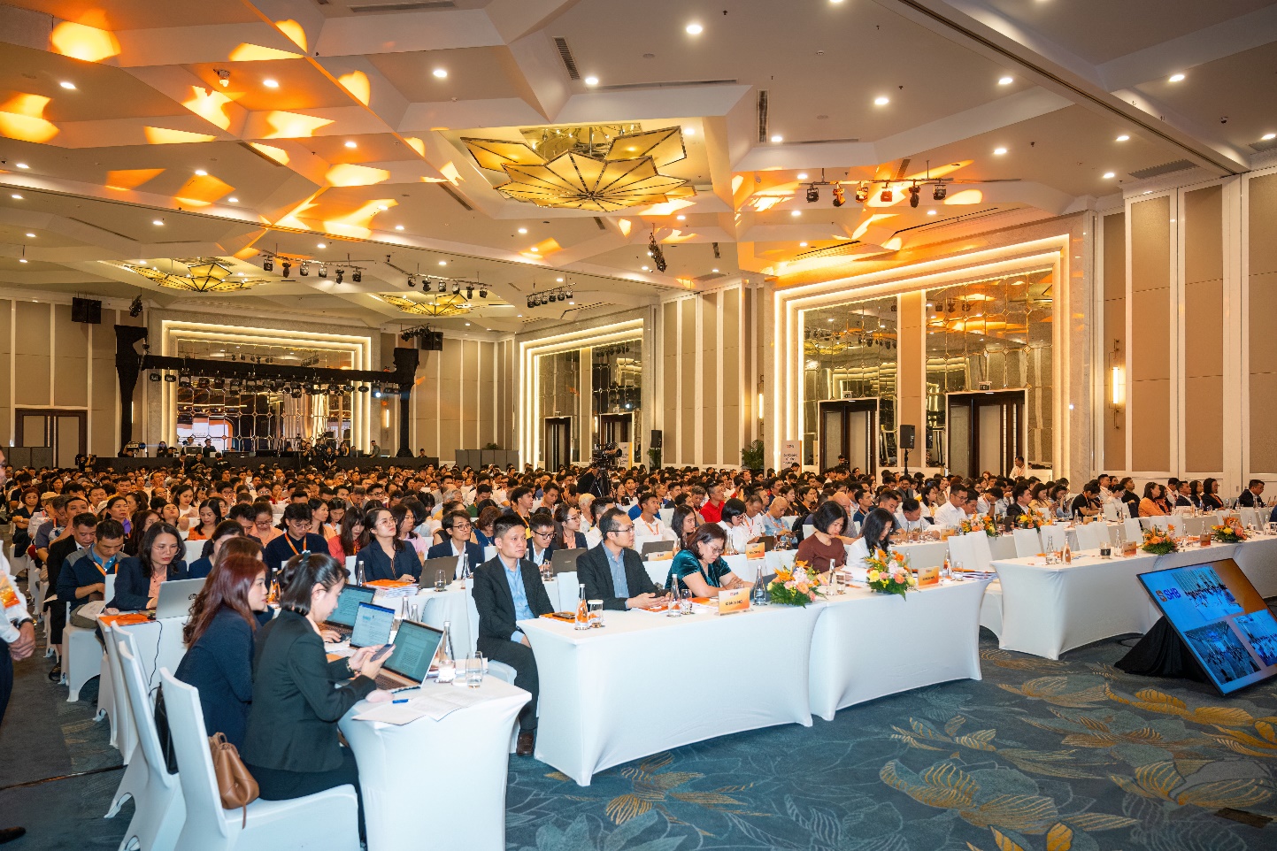 Một kỷ lục vừa xác lập tại ĐHĐCĐ ngân hàng Top 5 TMCP tư nhân Việt Nam - Ảnh 3.