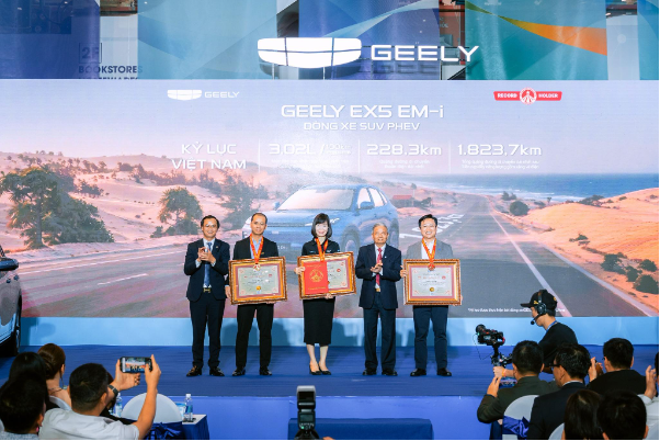 Geely Auto tăng tốc đầu năm 2026, tham vọng dẫn đầu doanh số tại Trung Quốc- Ảnh 1.