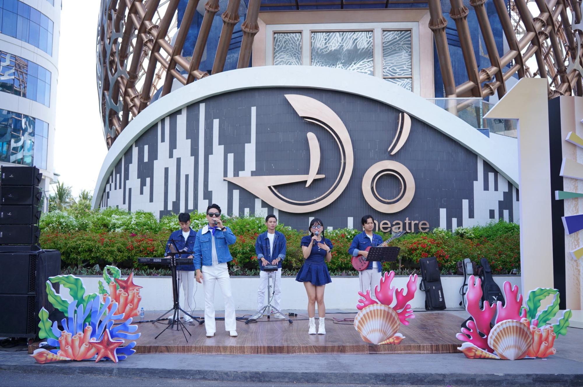 Vega City sôi động với chuỗi hoạt động trải nghiệm dịp cuối tháng 4 - Ảnh 1.