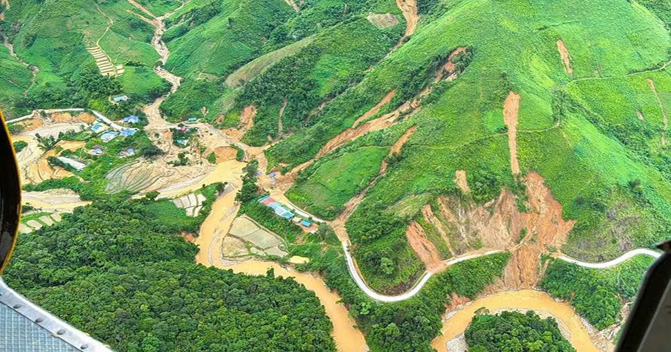 Vietcap tiên phong tích hợp giao dịch cùng chống lũ với Go Green Go Up- Ảnh 1.