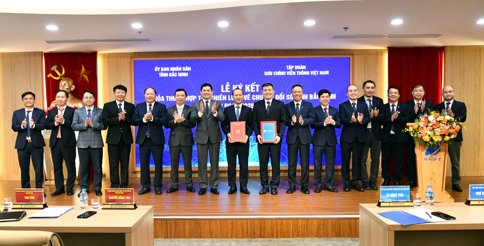 VNPT và Bắc Ninh tăng tốc chuyển đổi số, hướng tới đô thị thông minh- Ảnh 1.