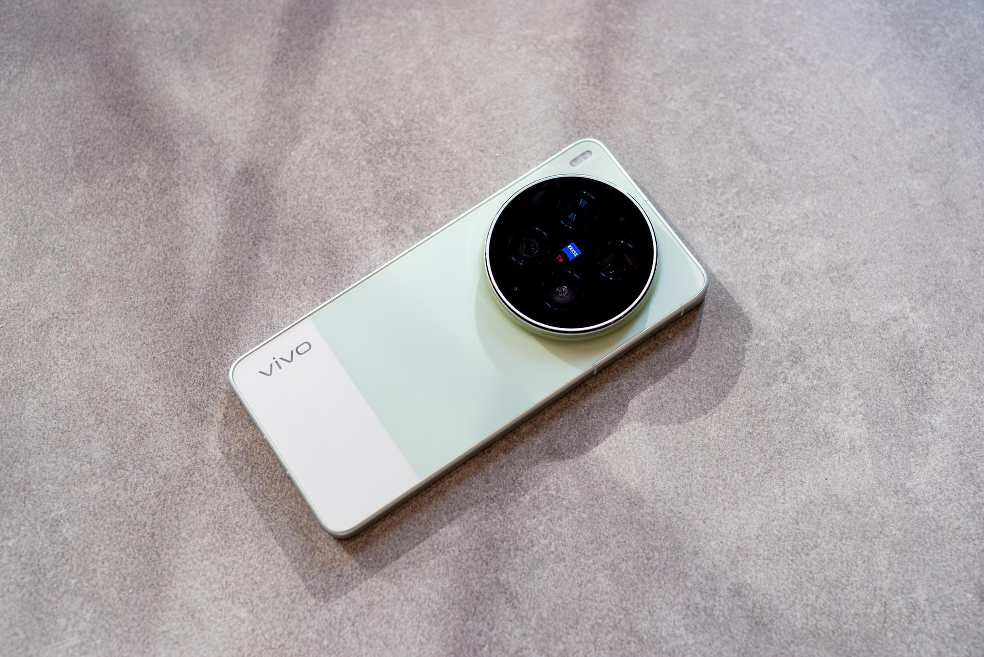 vivo X300 Ultra: Minh chứng cho cam kết mang trải nghiệm flagship của vivo tại Việt Nam- Ảnh 4.