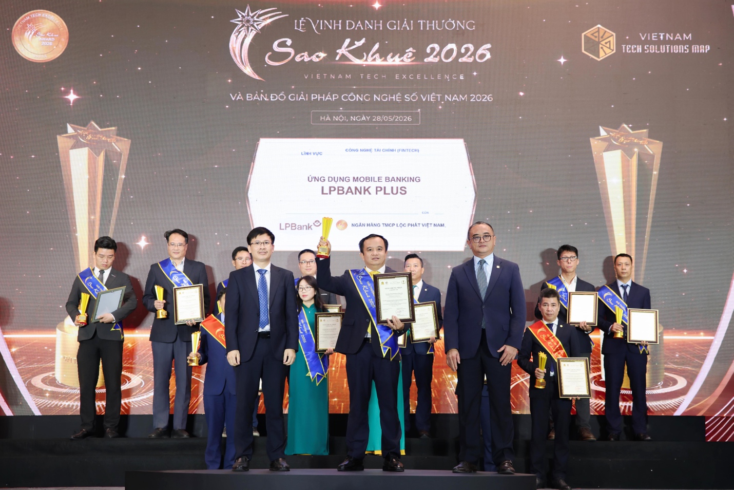 LPBank Plus giành Sao Khuê 2026, ghi danh Bản đồ Giải pháp Công nghệ số Việt Nam - Ảnh 1.