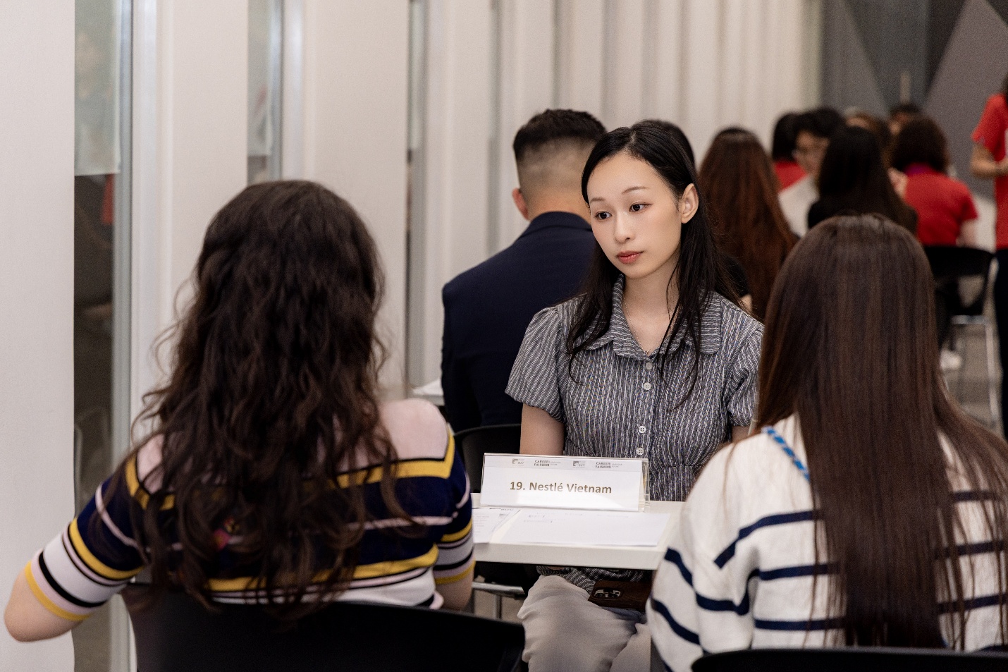 Chọn ngành gì để không tụt lại sau 4 năm đại học trong thời kinh tế số- Ảnh 2.