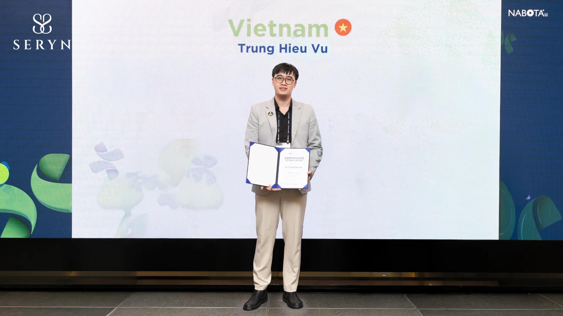 SERYN Clinic: Tự hào đội ngũ y bác sĩ được đào tạo bài bản và cập nhật liên tục - Ảnh 1.