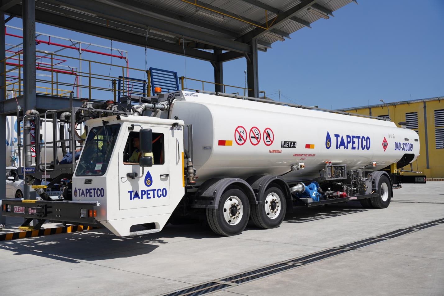 TAPETCO khai trương hệ thống cung ứng nhiên liệu tại Cảng Hàng không Quốc tế Đà Nẵng- Ảnh 2. TAPETCO khai trương hệ thống cung ứng nhiên liệu tại Cảng Hàng không Quốc tế Đà Nẵng- Ảnh 2.