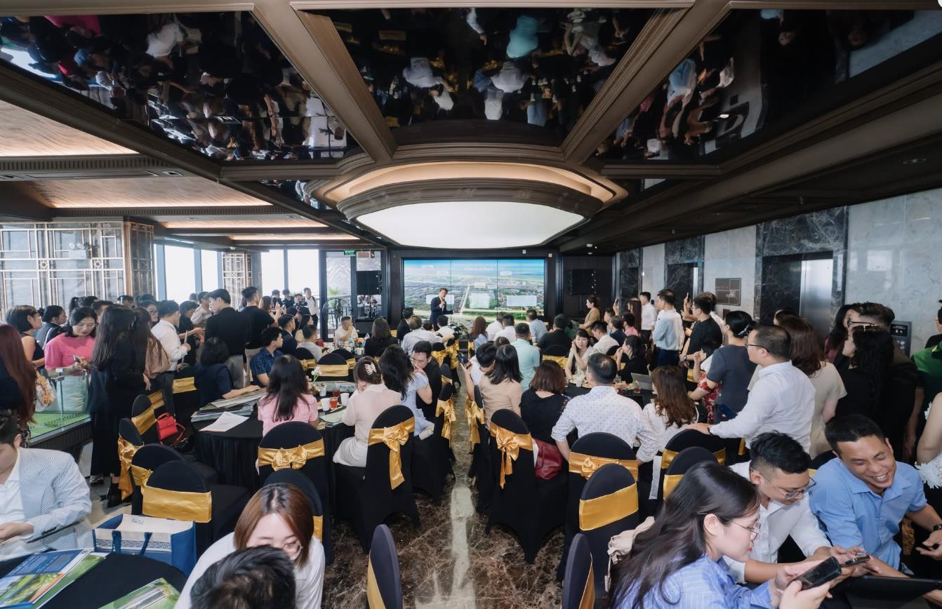 Lộ diện một dự án của Sunshine Group giữa hành lang xanh hiếm có: Trực diện đại lộ sông Hồng, cạnh 2 đại công viên 90ha- Ảnh 3. Lộ diện một dự án của Sunshine Group giữa hành lang xanh hiếm có: Trực diện đại lộ sông Hồng, cạnh 2 đại công viên 90ha- Ảnh 3.