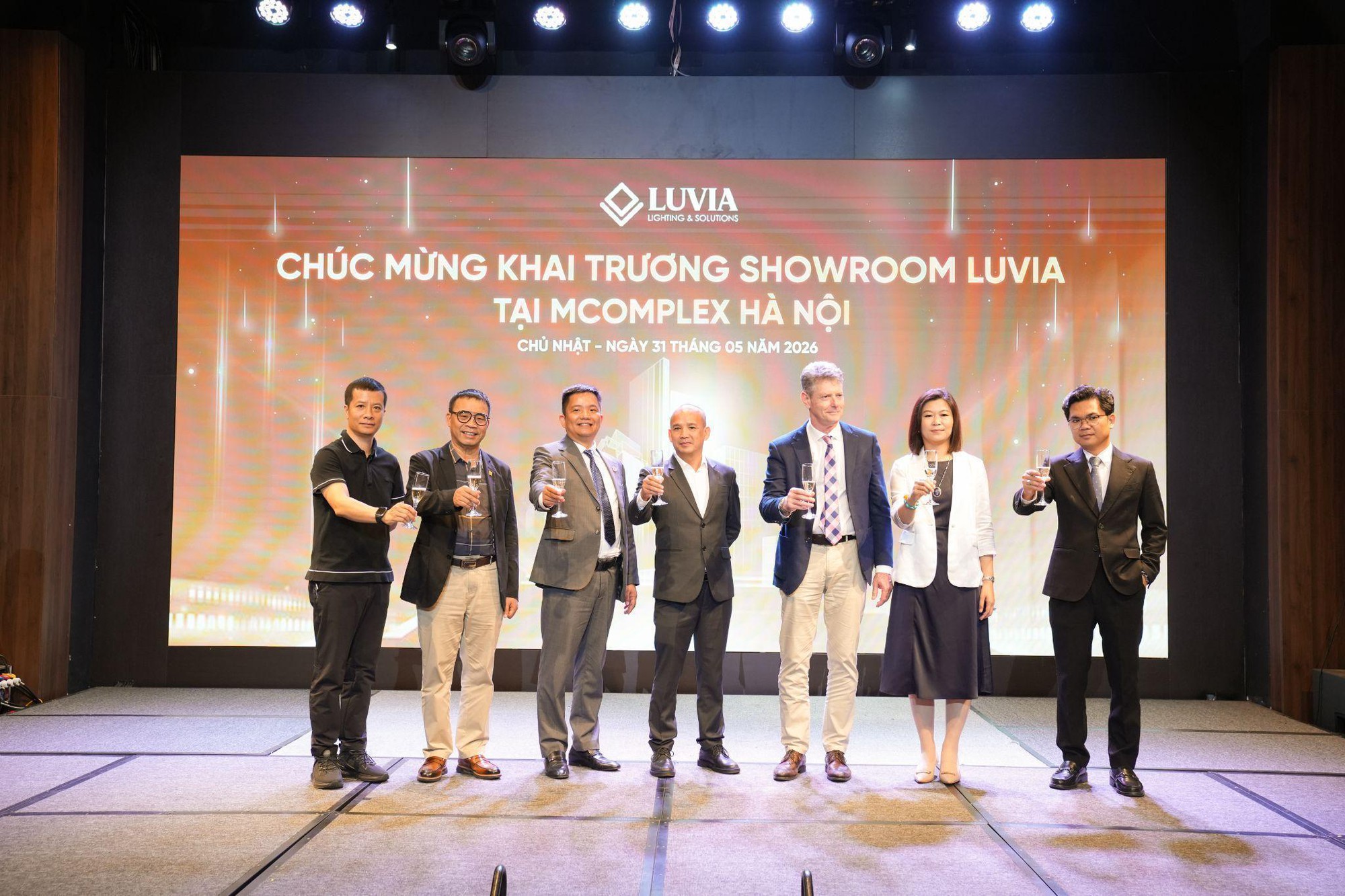 Luvia chính thức ra mắt tại Hà Nội với showroom trải nghiệm ánh sáng cao cấp- Ảnh 2.