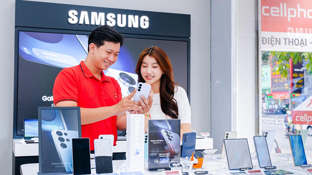 Gallery - Samsung dòng M, A tầm trung đến S, Z cao cấp: Đâu là điện thoại đáng “xuống tiền”? - image 3