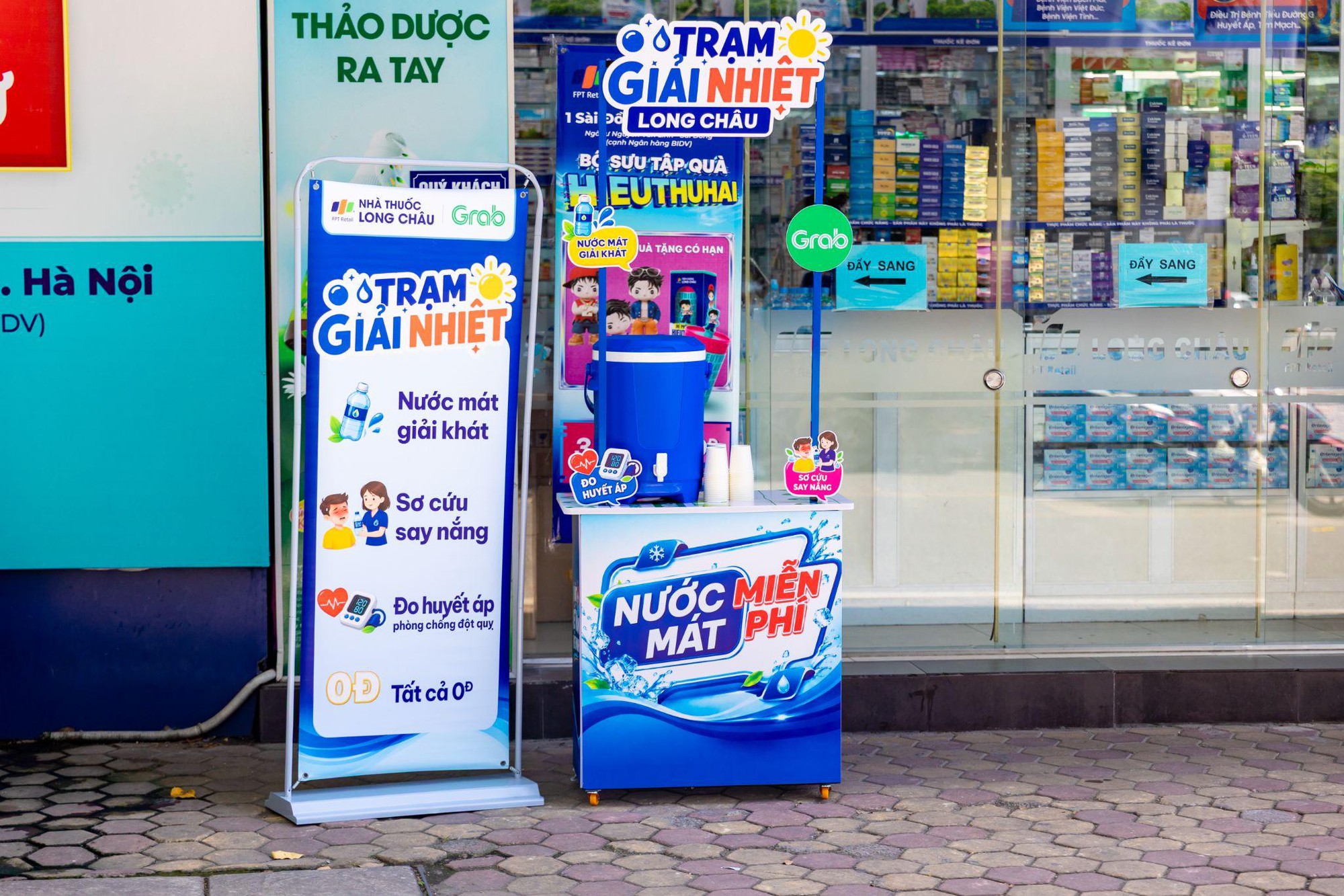 Hơn 1.000 trạm giải nhiệt Long Châu toàn quốc tiếp sức người dân giữa “chảo lửa” mùa hè- Ảnh 3.