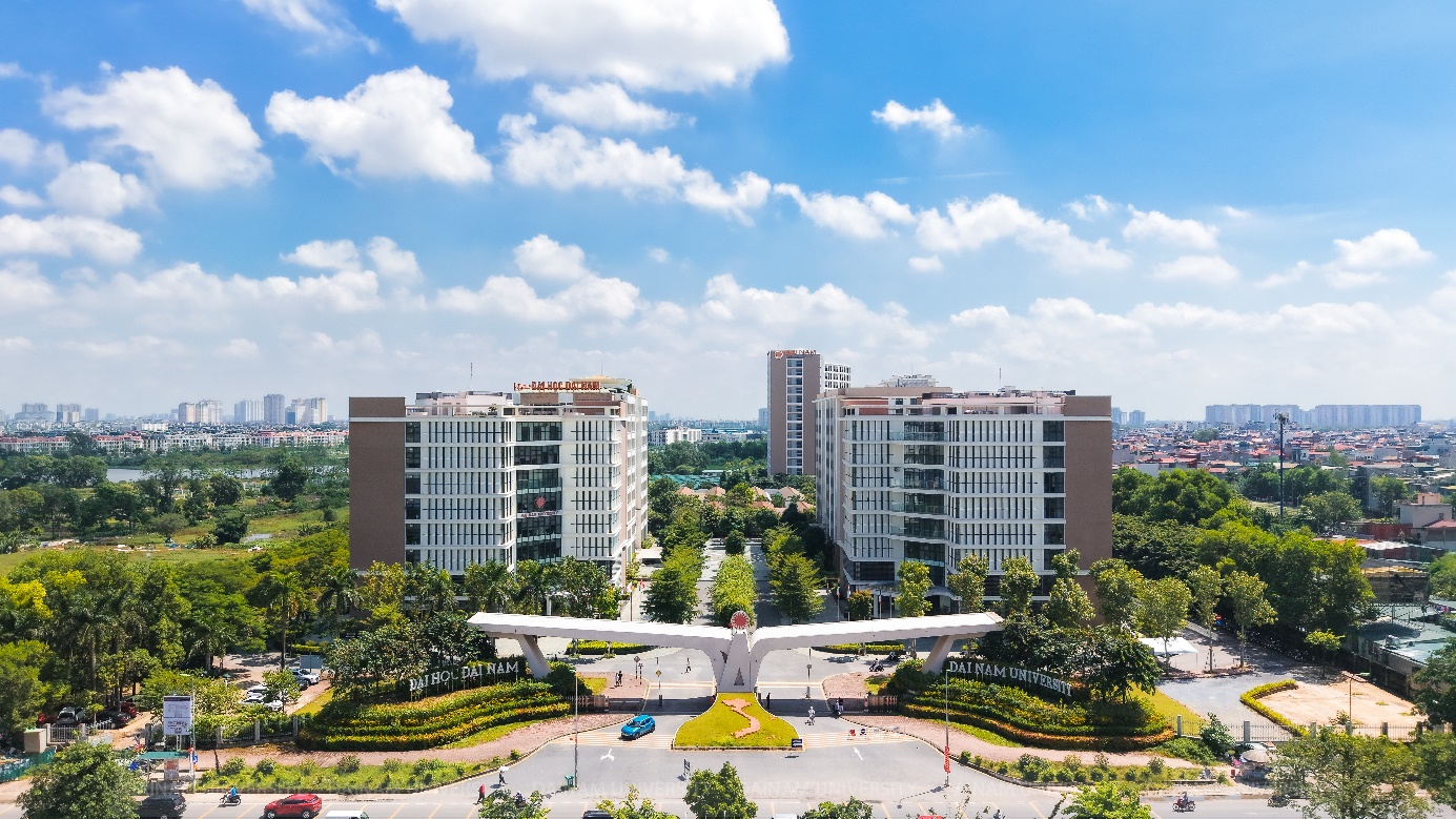 Đừng hỏi con được bao nhiêu điểm, hãy hỏi con muốn trở thành ai- Ảnh 2.