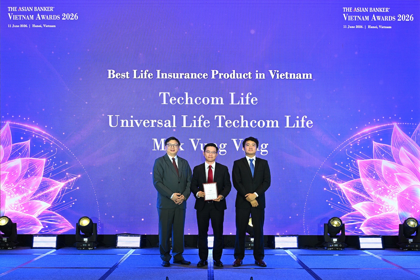 Techcombank và Techcom Life ghi dấu ấn đậm nét tại đấu trường châu lục với 3 giải thưởng từ The Asian Banker 2026- Ảnh 1.