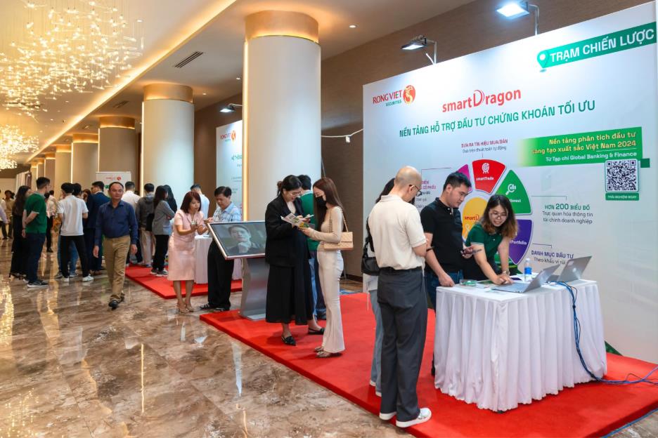 Chứng khoán Rồng Việt tổ chức Hội thảo: “Đón sóng nâng hạng – Vững bước chu kỳ mới”- Ảnh 3.