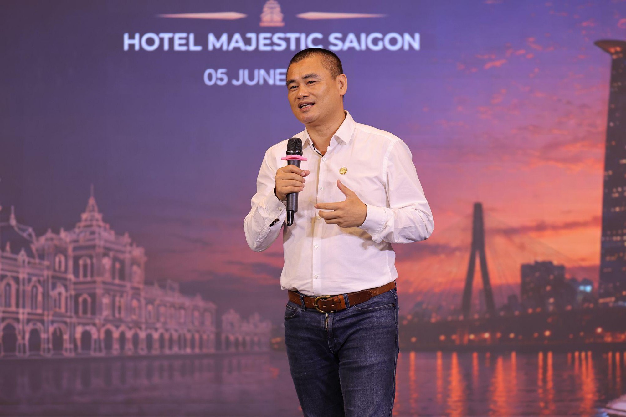 LuxGroup ra mắt du thuyền Amiral Cruises for Presidents trên sông Sài Gòn - Ảnh 1. LuxGroup ra mắt du thuyền Amiral Cruises for Presidents trên sông Sài Gòn - Ảnh 1.