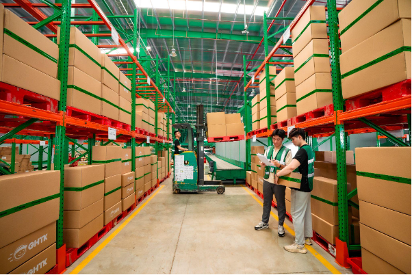 Người trẻ kinh doanh trên thương mại điện tử: Muốn đi xa, không thể chỉ dựa vào sản phẩm- Ảnh 1.