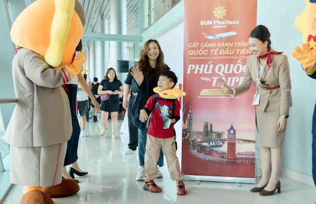 Sun PhuQuoc Airways vượt qua những giới hạn, chinh phục bầu trời thế giới- Ảnh 1. Sun PhuQuoc Airways vượt qua những giới hạn, chinh phục bầu trời thế giới- Ảnh 1.