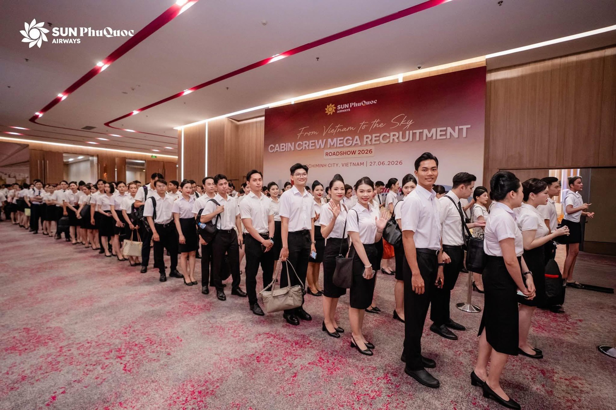 Sun PhuQuoc Airways vượt qua những giới hạn, chinh phục bầu trời thế giới- Ảnh 2. Sun PhuQuoc Airways vượt qua những giới hạn, chinh phục bầu trời thế giới- Ảnh 2.