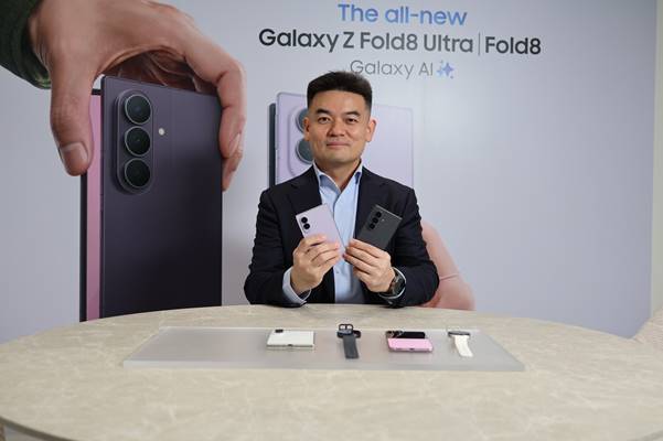 Lãnh đạo Samsung lý giải vì sao trợ lý AI hữu ích với màn gập- Ảnh 1.