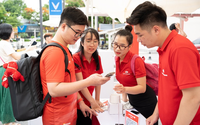 Gallery - Techcombank ra mắt Techcombank OneU, kiến tạo nền tảng khách hàng thân thiết hàng đầu Việt Nam