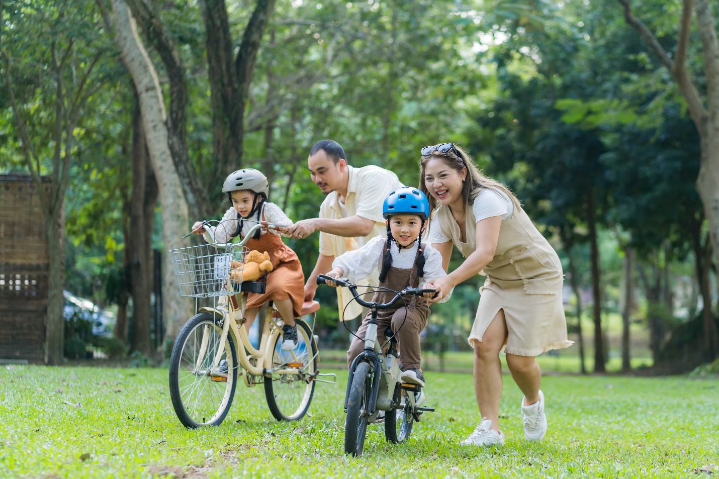 Shinhan Life bảo vệ toàn diện khách hàng với 7 sản phẩm bảo hiểm bán kèm- Ảnh 2.
