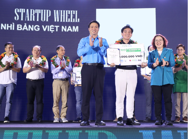 Trần Anh Khôi và Hitek Drone: Tiên phong đưa Drone Light Show về Việt Nam- Ảnh 2.