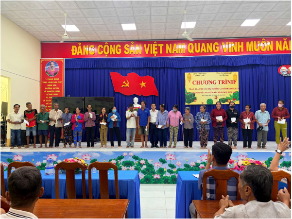 Công ty Nhiệt điện Duyên Hải đẩy mạnh an sinh xã hội gắn với phát triển bền vững- Ảnh 1. Công ty Nhiệt điện Duyên Hải đẩy mạnh an sinh xã hội gắn với phát triển bền vững- Ảnh 1.