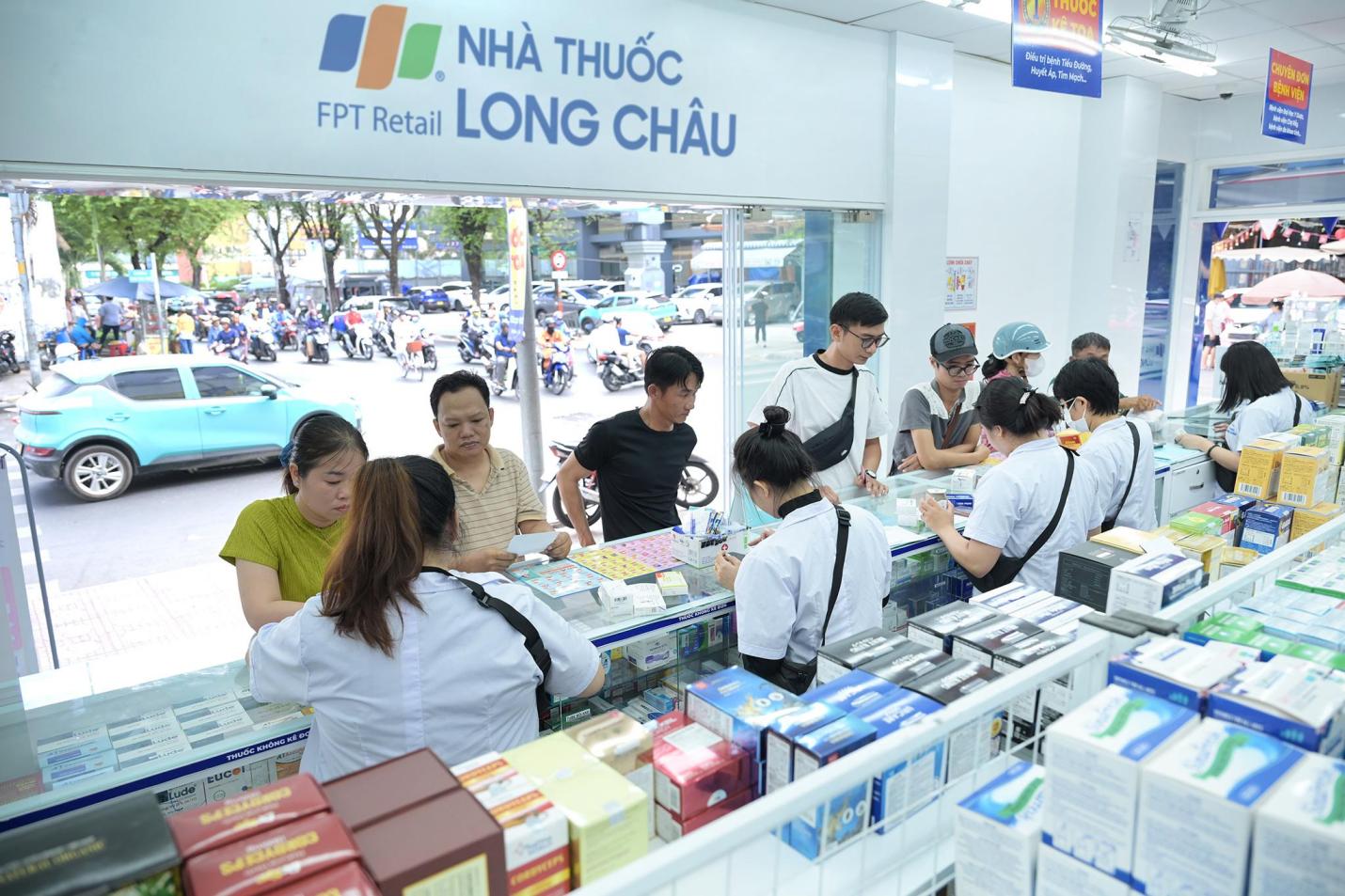 FPT Retail vào Top doanh nghiệp nộp ngân sách lớn nhất Việt Nam- Ảnh 2.