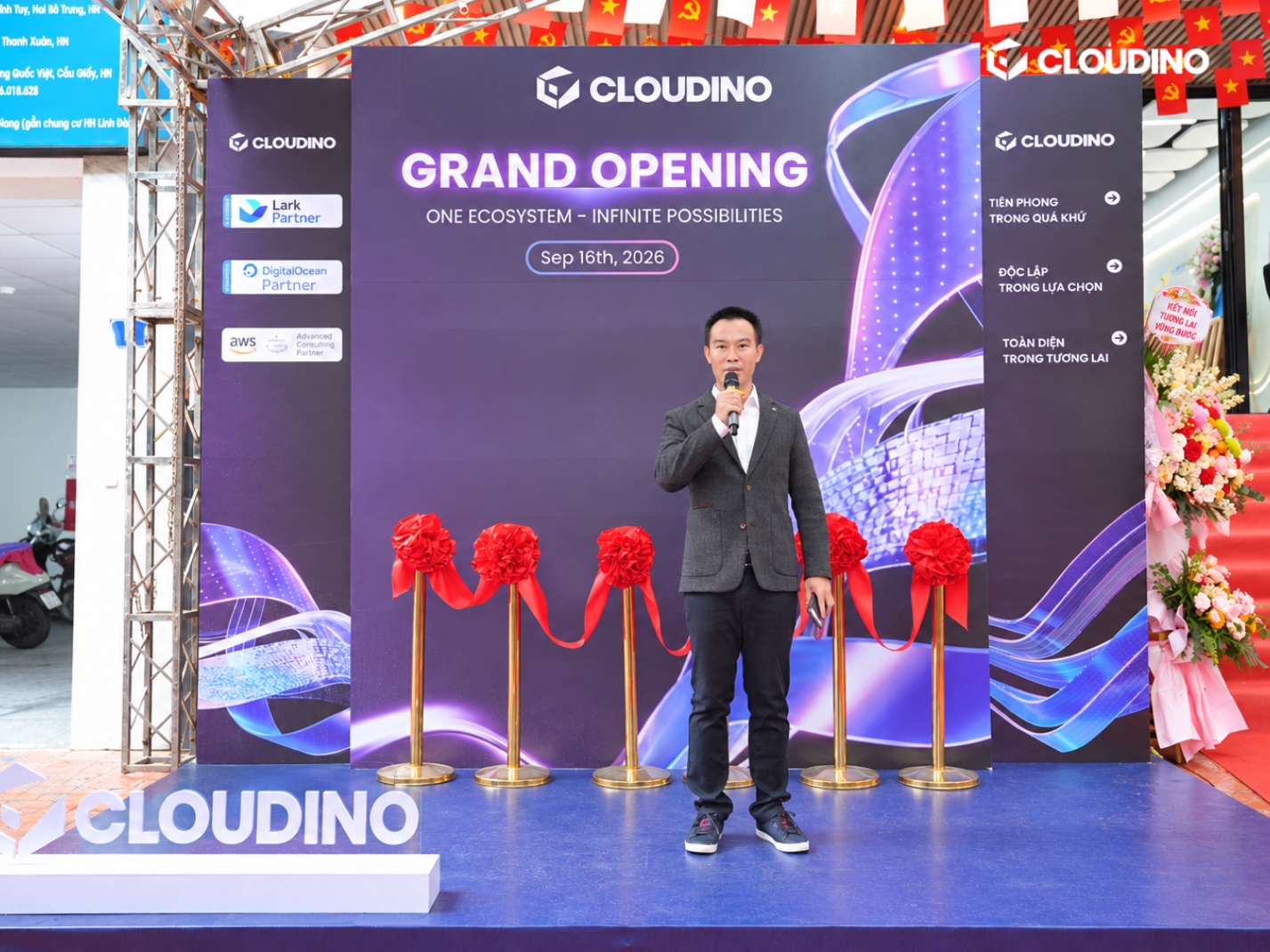 Grand Opening Cloudino: Định Hình Vị Thế Đối Tác Chiến Lược Trong Kỷ Nguyên Số- Ảnh 1. Grand Opening Cloudino: Định Hình Vị Thế Đối Tác Chiến Lược Trong Kỷ Nguyên Số- Ảnh 1.