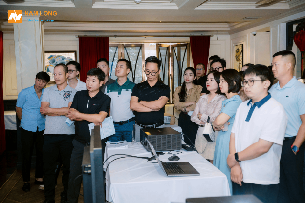 XGIMI Professional chính thức vào Việt Nam: Máy chiếu chuyên dụng bước vào một cuộc chơi mới- Ảnh 2.