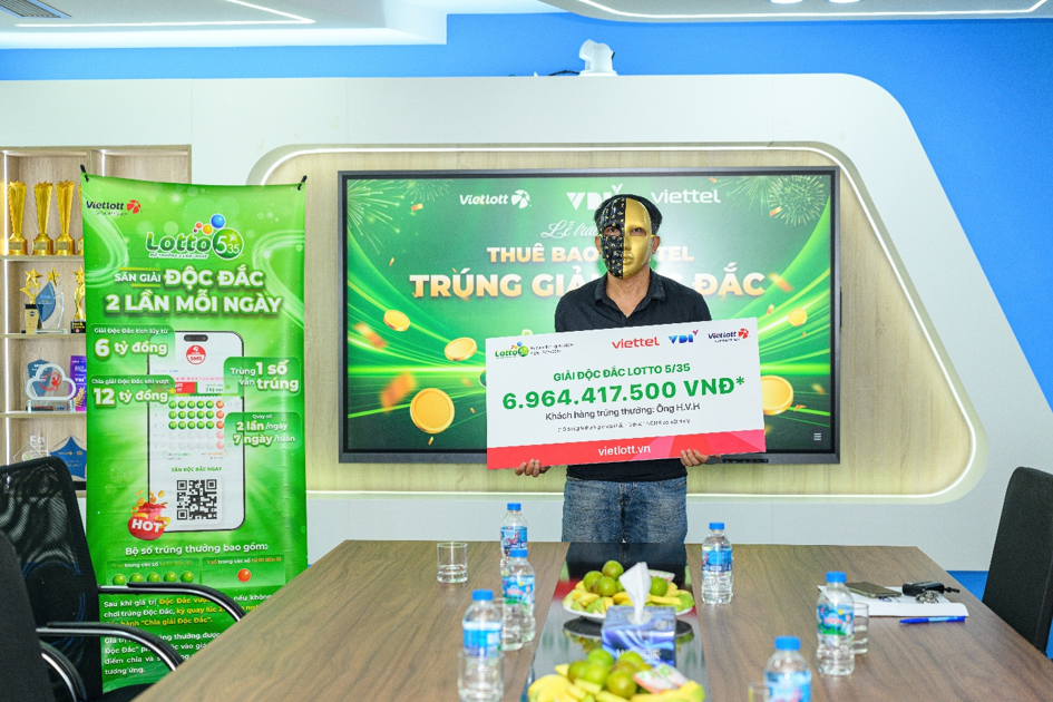 ‏Chỉ trong 1 tháng, xổ số quay nhanh Lotto 5/35 đã có 5 tỷ phú Độc đắc!‏- Ảnh 1.
