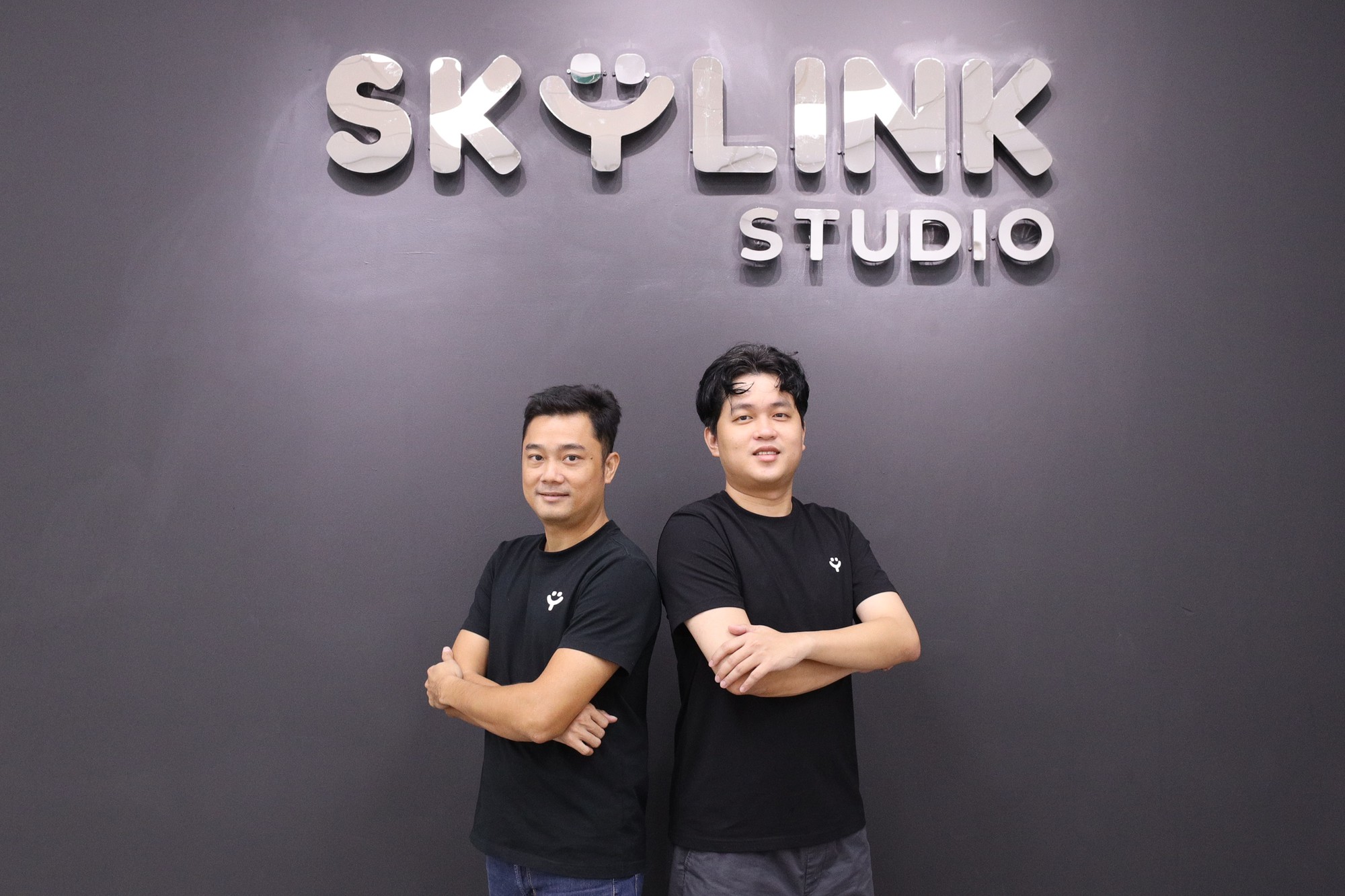 Cú bắt tay 12 triệu USD của Skylink Studio và PvX Partners: Trí tuệ Việt tự tin cất cánh ra biển lớn - Ảnh 1. Cú bắt tay 12 triệu USD của Skylink Studio và PvX Partners: Trí tuệ Việt tự tin cất cánh ra biển lớn - Ảnh 1.