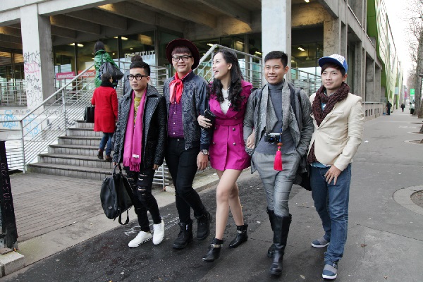 Mai Phương Th&uacute;y thăm viện mẫu Ph&aacute;p 1