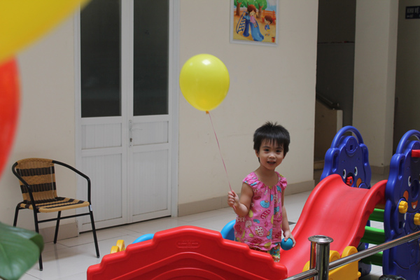 Ph&ograve;ng bệnh vi&ecirc;m phổi trong m&ugrave;a h&egrave; cho trẻ 2