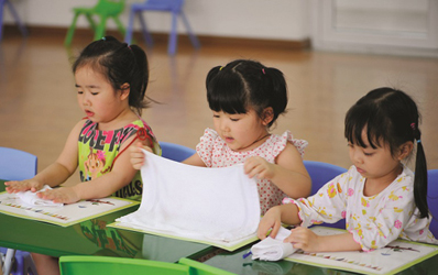 Bước đệm gi&uacute;p trẻ mầm non &ldquo;m&ecirc;&rdquo; đi học 1