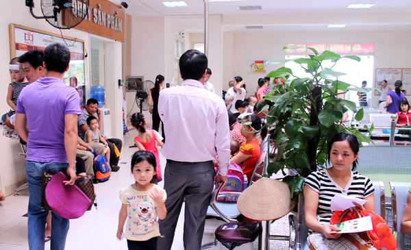 Chuy&ecirc;n gia dinh dưỡng b&agrave;y c&aacute;ch trị tận gốc chứng biếng ăn ở trẻ 2