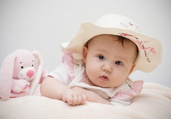 Chăm s&oacute;c trẻ từ những điều nhỏ nhất 1