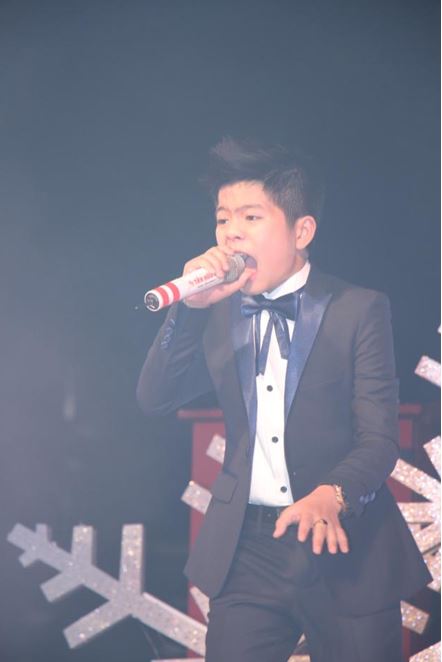 Khởi My v&agrave; Quang Anh hội ngộ Đ&ecirc;m Gi&aacute;ng sinh c&ugrave;ng &ldquo;Mamypoko & Bobby&rdquo; 5