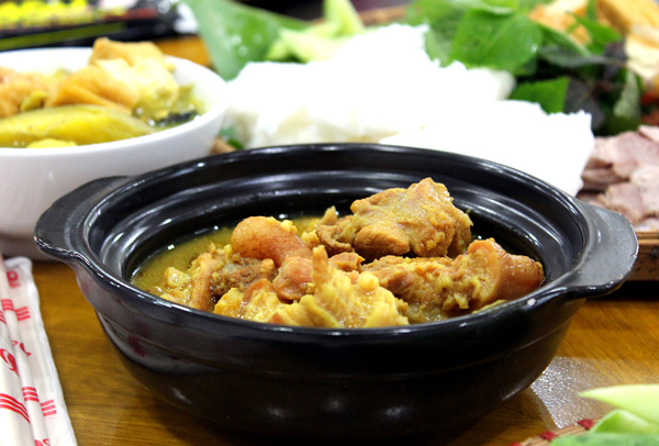 Trải nghiệm qu&aacute;n ăn H&agrave; Nội k&igrave; lạ ở S&agrave;i G&ograve;n 17