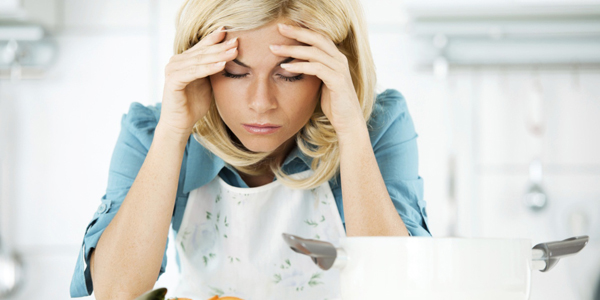 Chồng đ&ograve;i ly h&ocirc;n v&igrave;&hellip; kh&ocirc;ng giỏi nội trợ 1