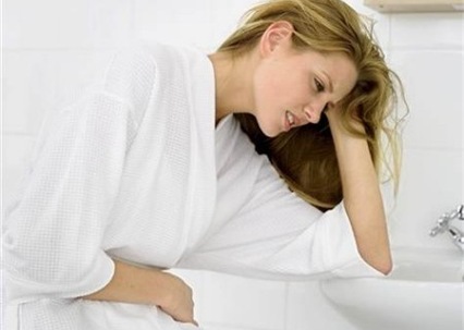 Rối loạn kinh nguyệt c&oacute; thể g&acirc;y v&ocirc; sinh ở nữ giới 1