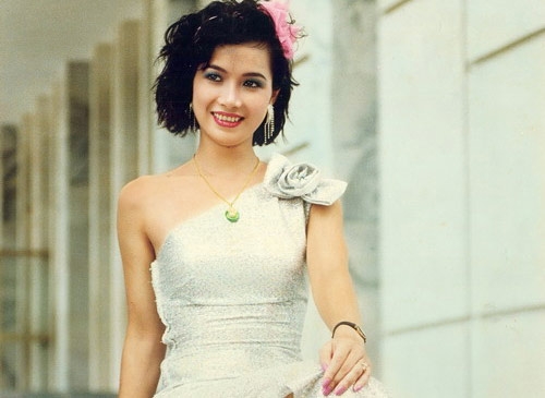 Con đường đăng quang của 13 Hoa hậu Việt Nam qua 16 năm 2