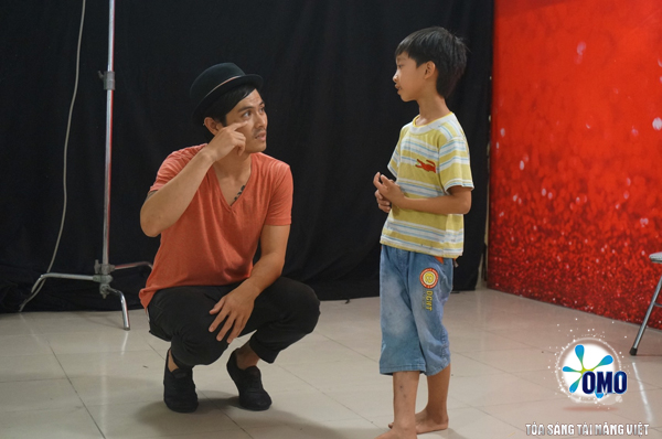 Cậu b&eacute; Thị Mầu: &ldquo;Th&iacute;ch ch&uacute; Ho&agrave;i Linh v&igrave; ch&uacute; rất đẹp&rdquo; 5