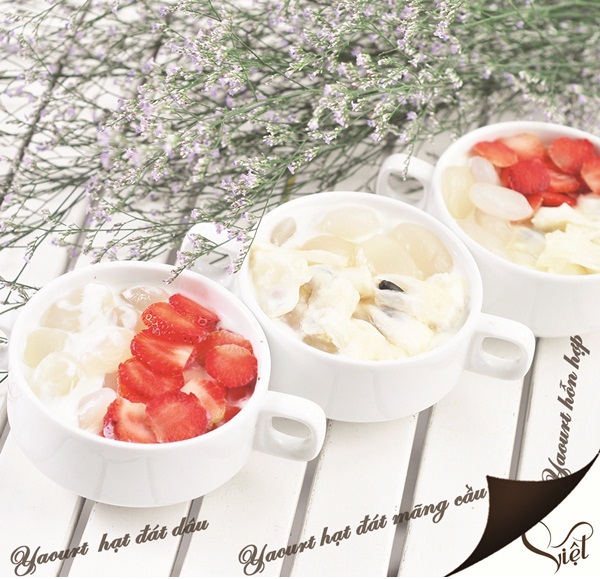 Gh&eacute; thăm qu&aacute;n ch&egrave; tr&aacute;i c&acirc;y m&ecirc; mẩn thực kh&aacute;ch S&agrave;i G&ograve;n 4