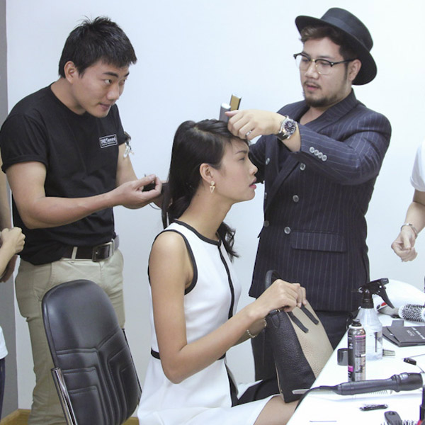 5 b&iacute; quyết gi&uacute;p top girl Vietnam's next top model 2014 vượt qua v&ograve;ng thử th&aacute;ch "Mix & match" 7