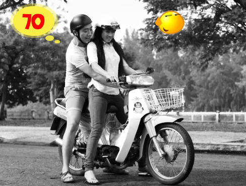 Nh&atilde; Phương chấm điểm những c&aacute;ch "cua g&aacute;i" của Trấn Th&agrave;nh 1