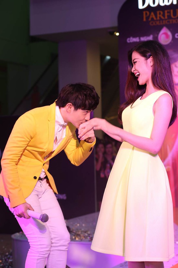 Đ&ocirc;ng Nhi "bắt b&agrave;i" &Ocirc;ng Cao Thắng 2