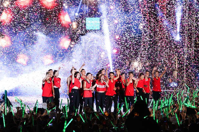 Live concert Mỹ T&acirc;m được fan giải thưởng uy t&iacute;n thế giới nhắc đến 6