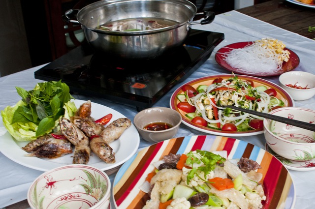 Nh&agrave; văn Trang Hạ v&agrave; b&iacute; quyết th&aacute;o gỡ "v&ograve;ng kim c&ocirc;" bếp n&uacute;c 4