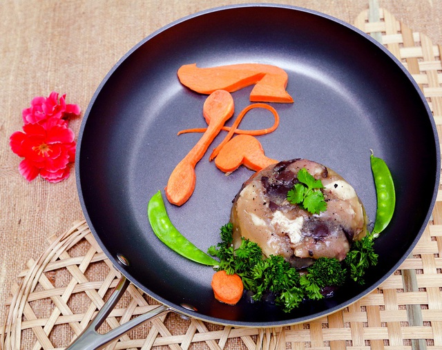 8 t&aacute;c phẩm tuyệt đẹp từ m&oacute;n ăn cho Tết cổ truyền 7